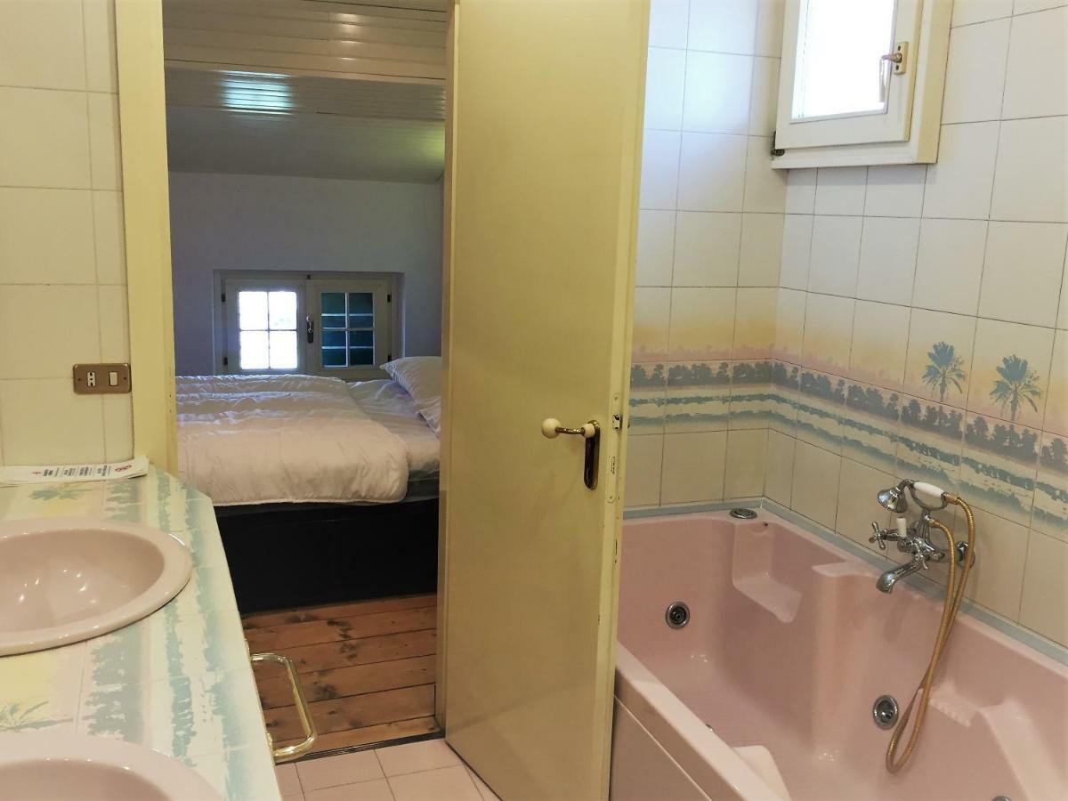Attico Con Terrazza Villa Marianna فيرونا المظهر الخارجي الصورة